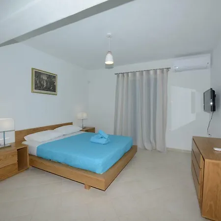 Wild View Mykonos 别墅 *